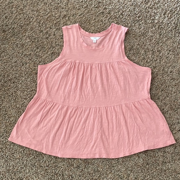 Pink three tiered tank top - Picture 3 of 6